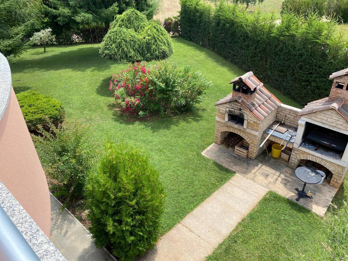 Casa Cino Lägenhet Umag Exteriör bild