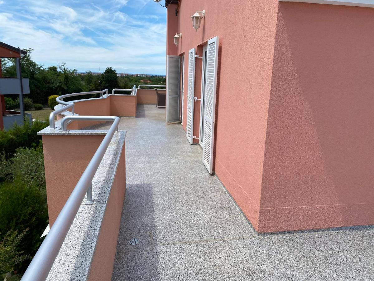Casa Cino Lägenhet Umag Exteriör bild